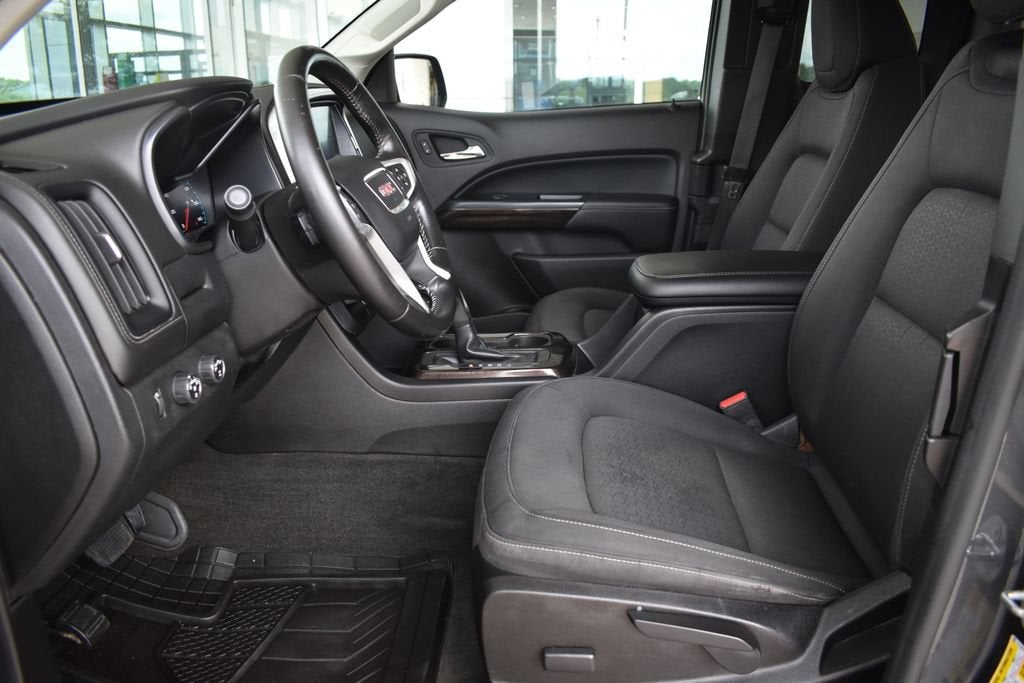 2017 GMC Canyon — rear three-quarter view